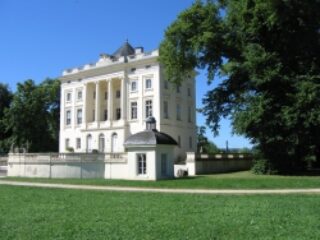 Schloss_Monaise